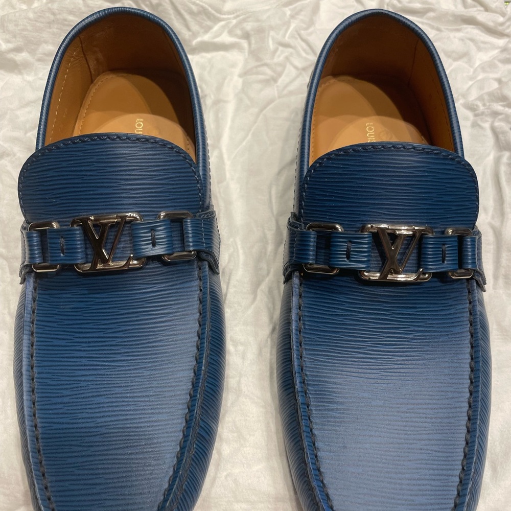New mens Louis Vuitton blue loafers size 8.5 Us